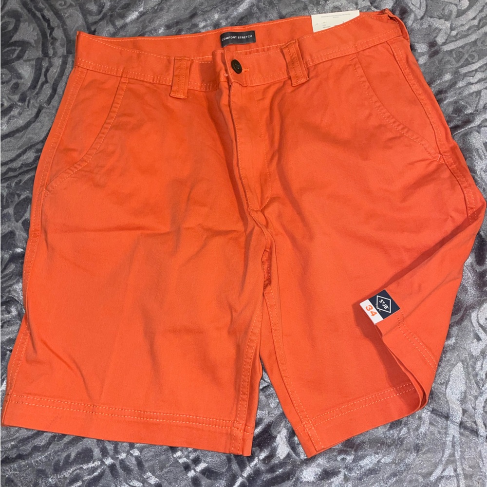 NWT- Men’s Chino Shorts